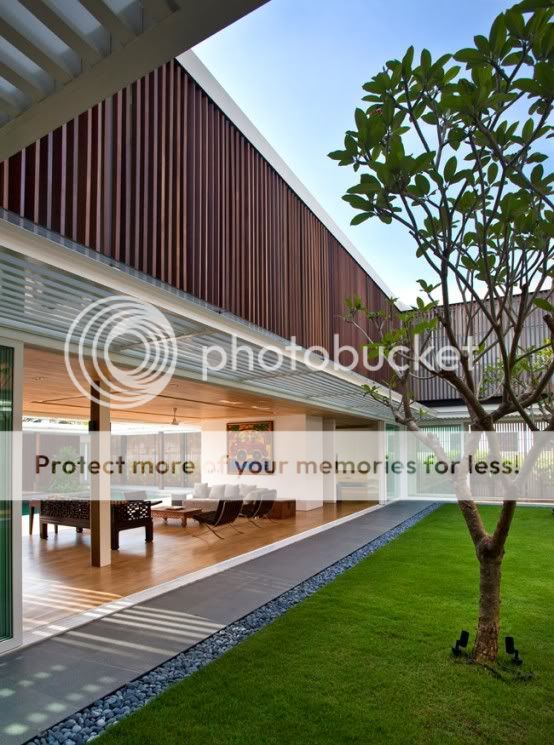 Home with Internal Garden in Singapore