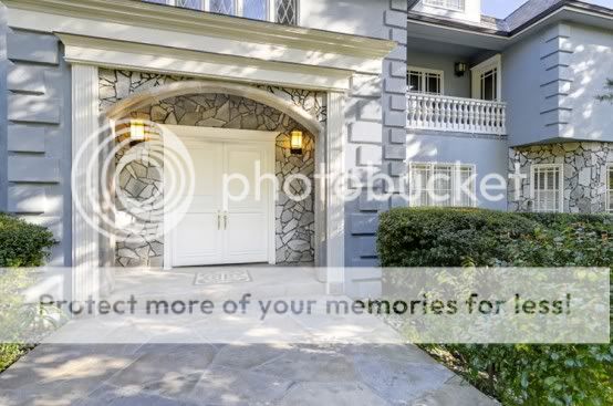 Luxury House designed in Traditional Style