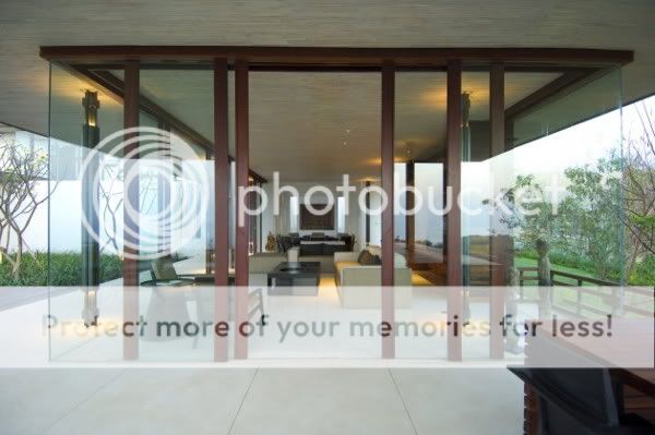 Luxury Villas in Bali by WOHA