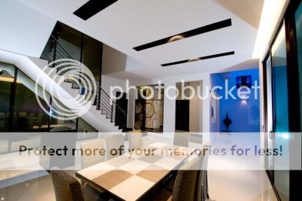 Ostentatious House Design by Arkitek Axis