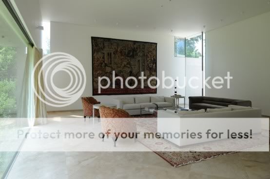 Simple House in Santiago by Izquierdo Lehmann