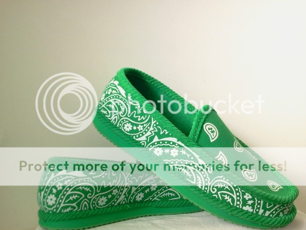 Kelly Green Bandana House Shoes Slippers Trooper Brand New Size 8 9 10
