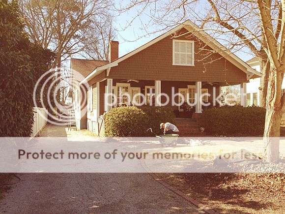 photo GramsHouse.jpg